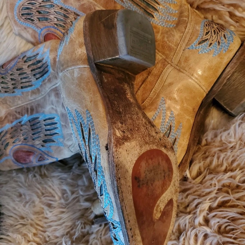 Hippie Hearts Corral Cowgirl Boots